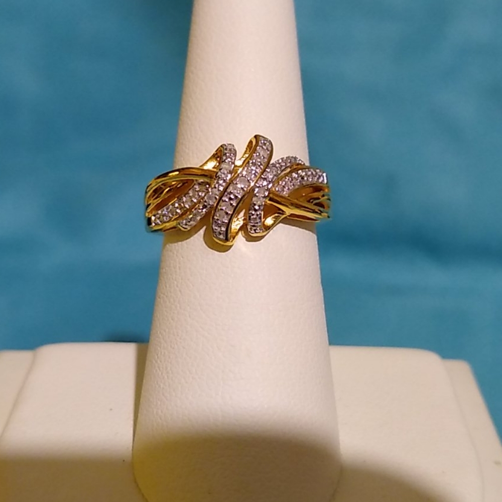 Diamond Ribbon Ring